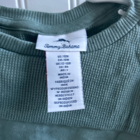 Green Ribbed Shirt and Oshkosh blue jeans - Picture 6 of 7